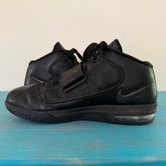 Nike Zoom Soldier IV LEBRON JAMES 407707- 002 Triple Black 2010 Men\'s Size 13 main image 6